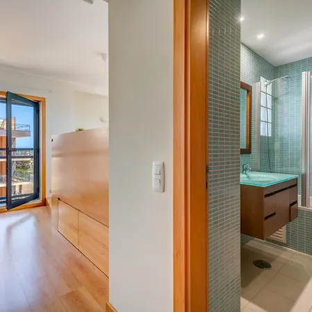 Waterfront Pool Penthouse View